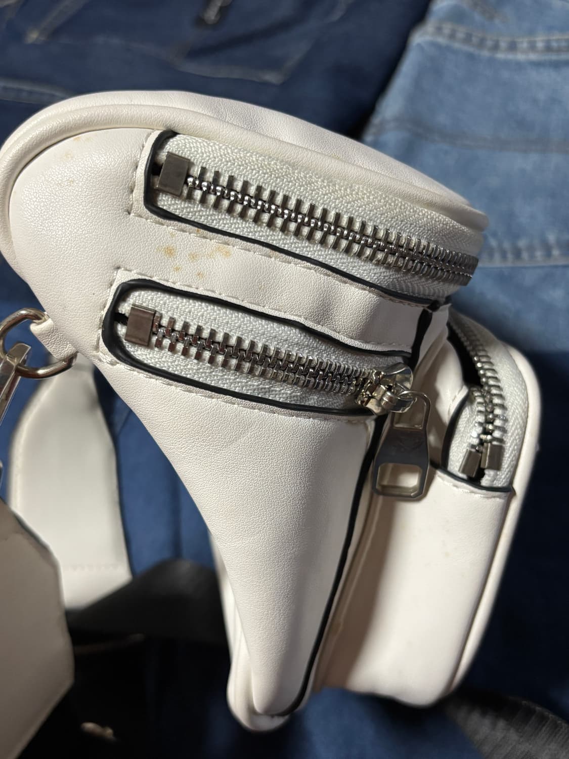 basic white cross leather bag 상품이미지8