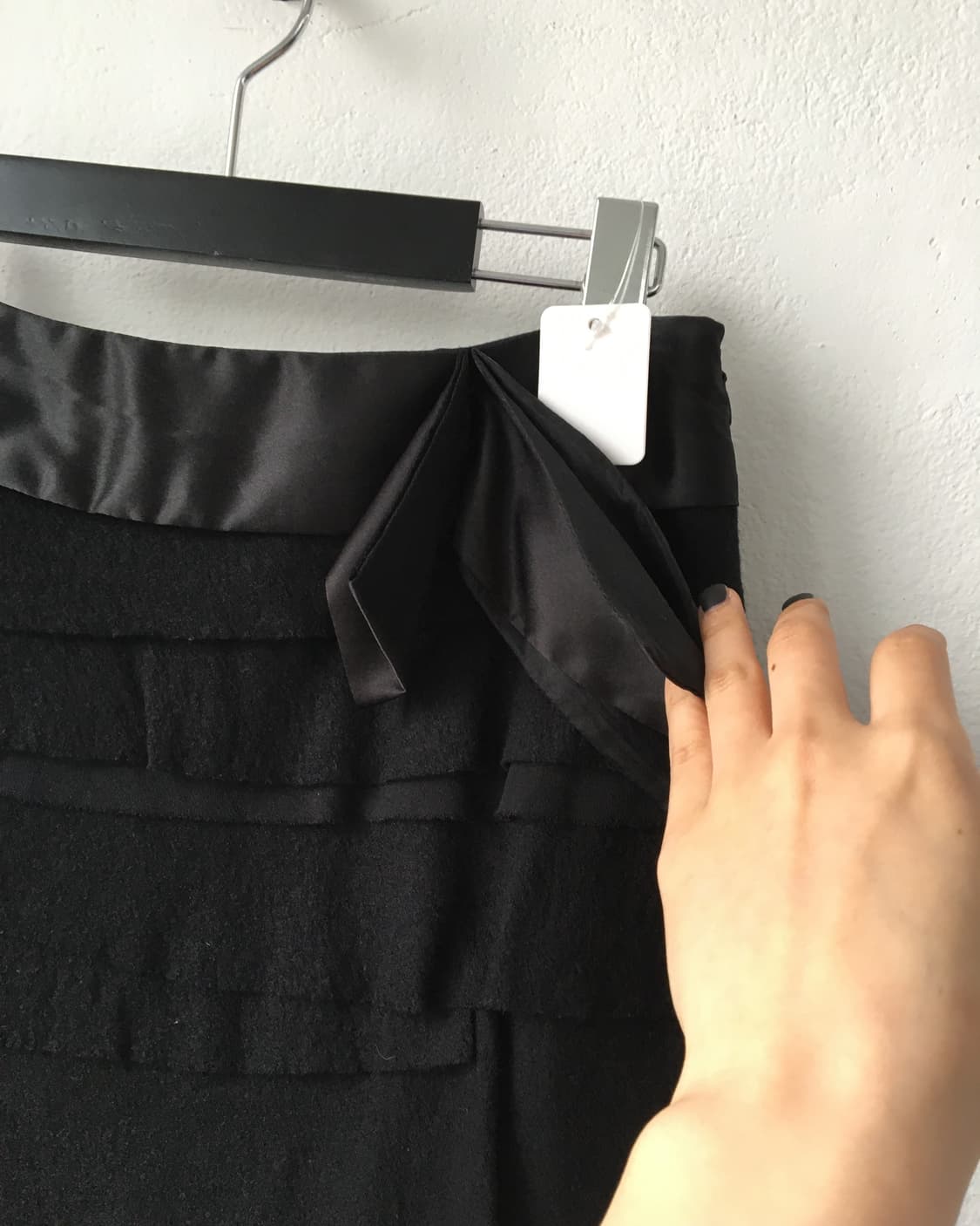 Woolen unbalanced layer point skirt 상품이미지3