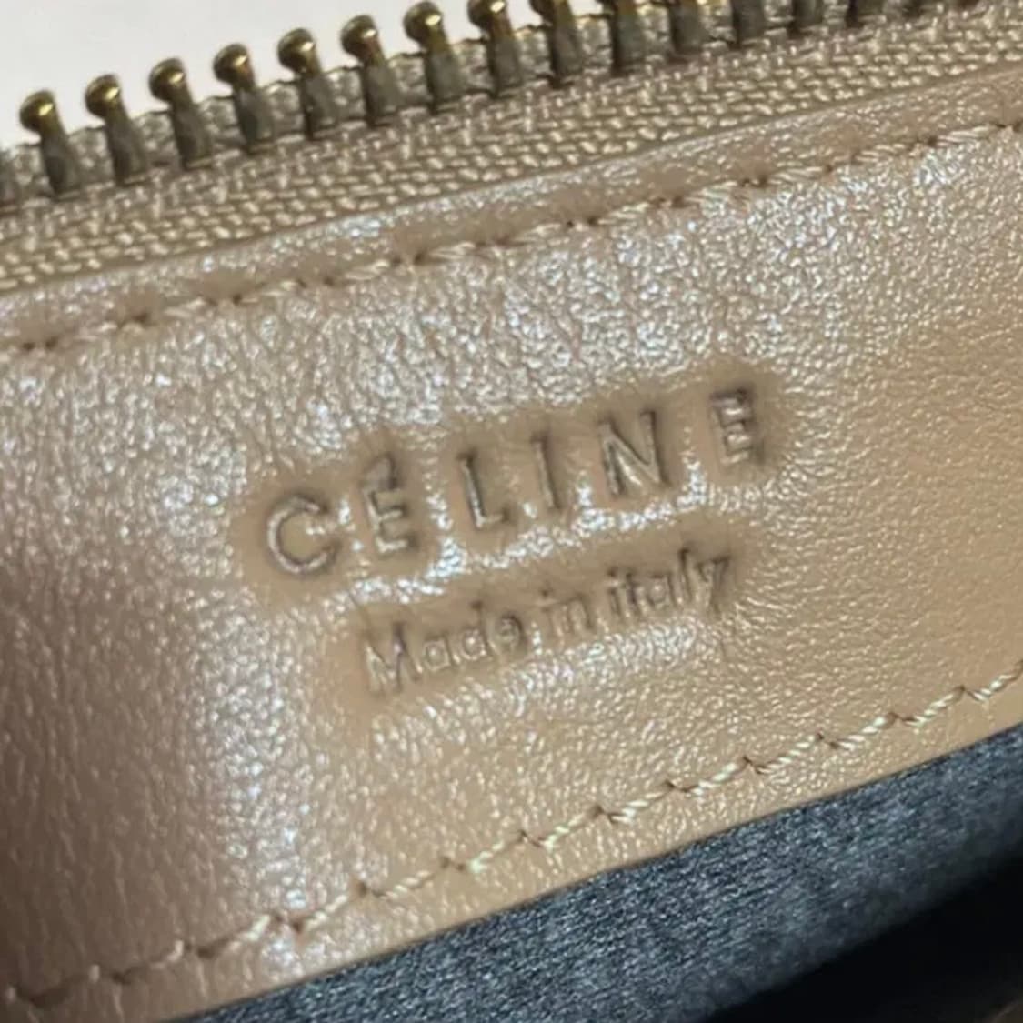 [정품] CELINE 셀린느 트리오백 소가죽 미니멀 클러치백 상품이미지8