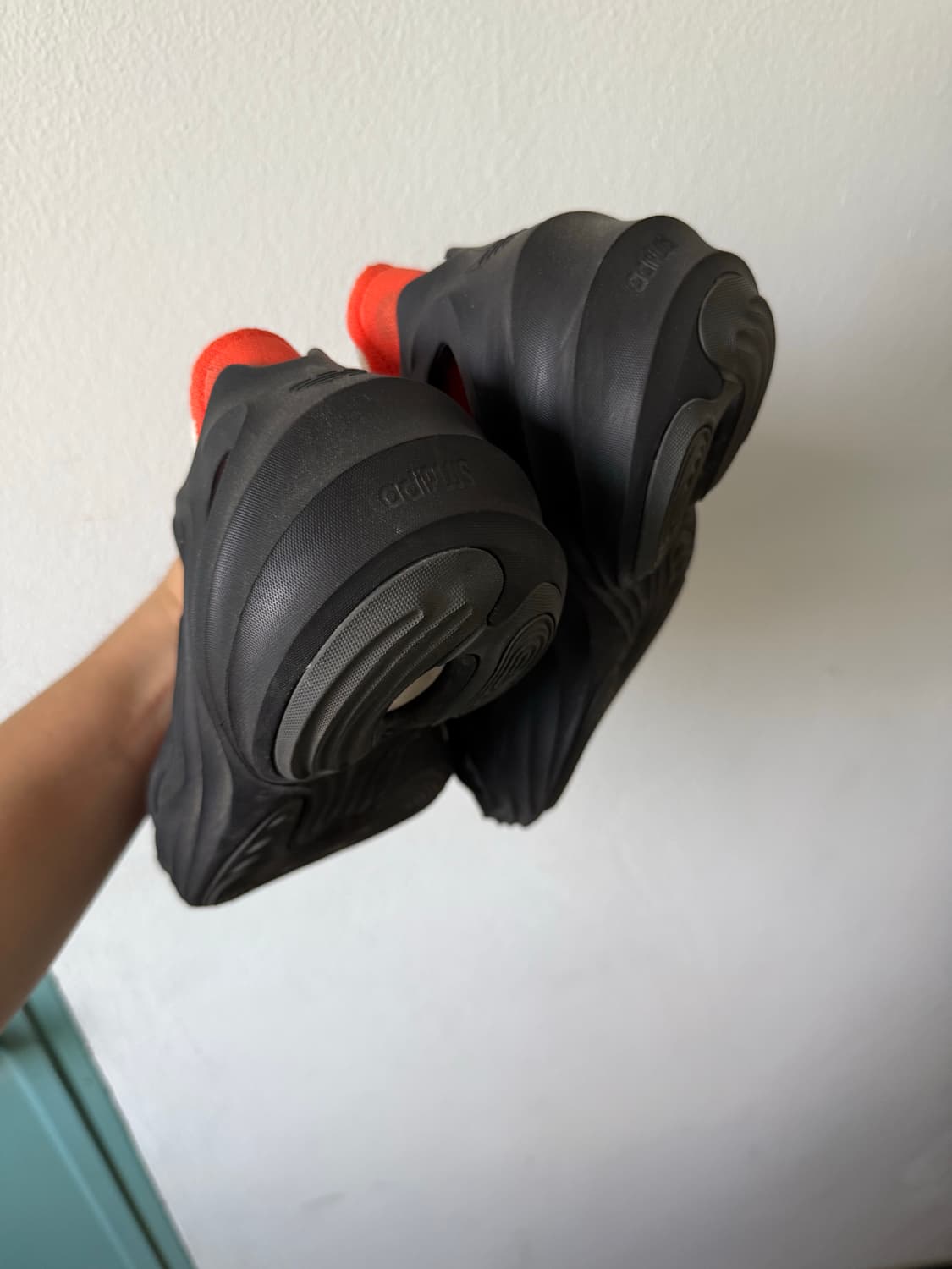 Adidas Adifom Q Core Black Imperial Oran 상품이미지4