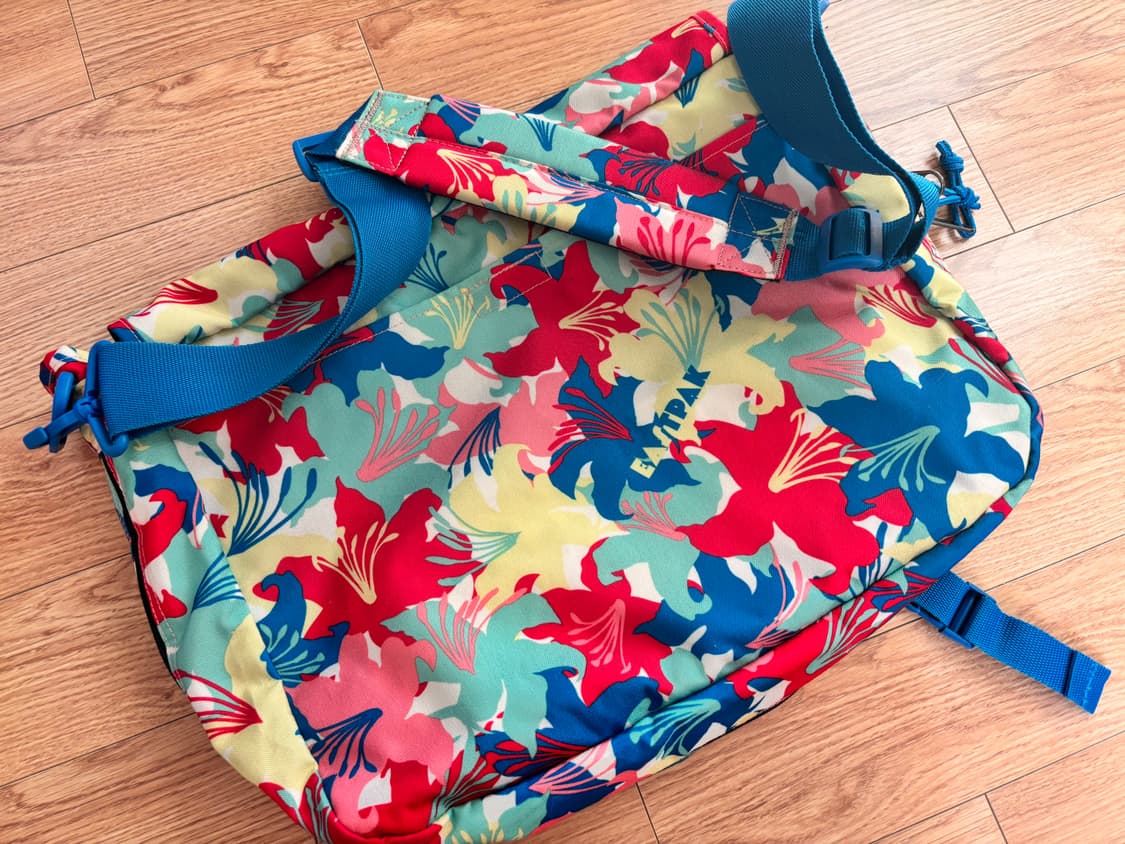 이스트팩 크로스백 상품이미지4