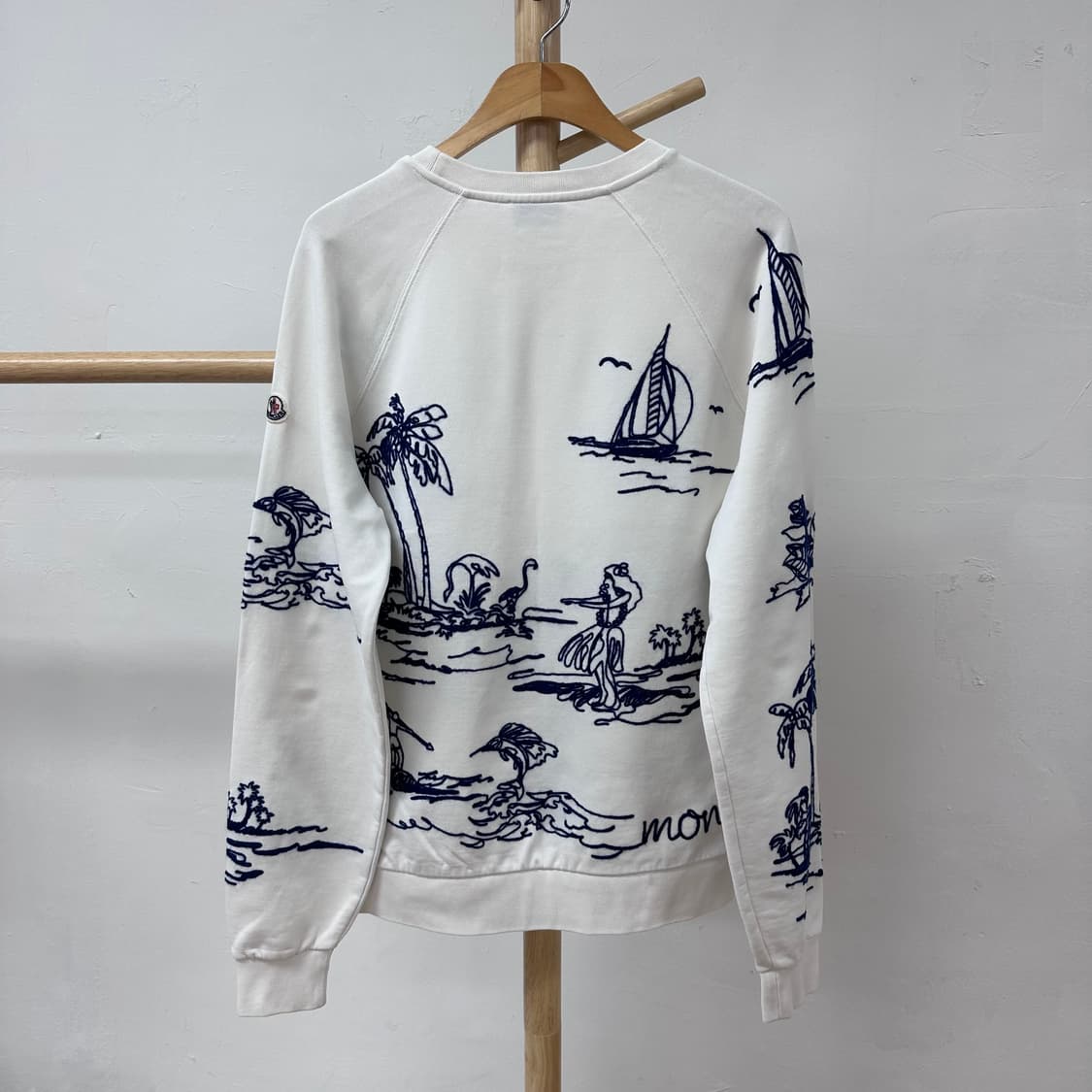 MONCLER 몽클레어 자수 맨투맨 스웻셔츠 100(XL) J26 상품이미지4