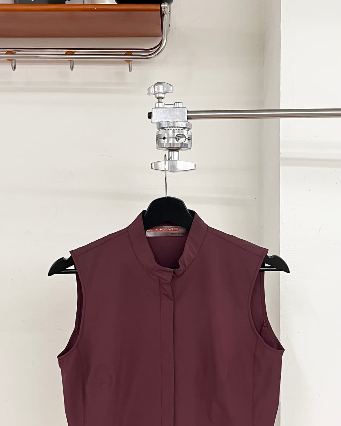 프라다 플럼 나일론 집업 베스트 상품이미지2