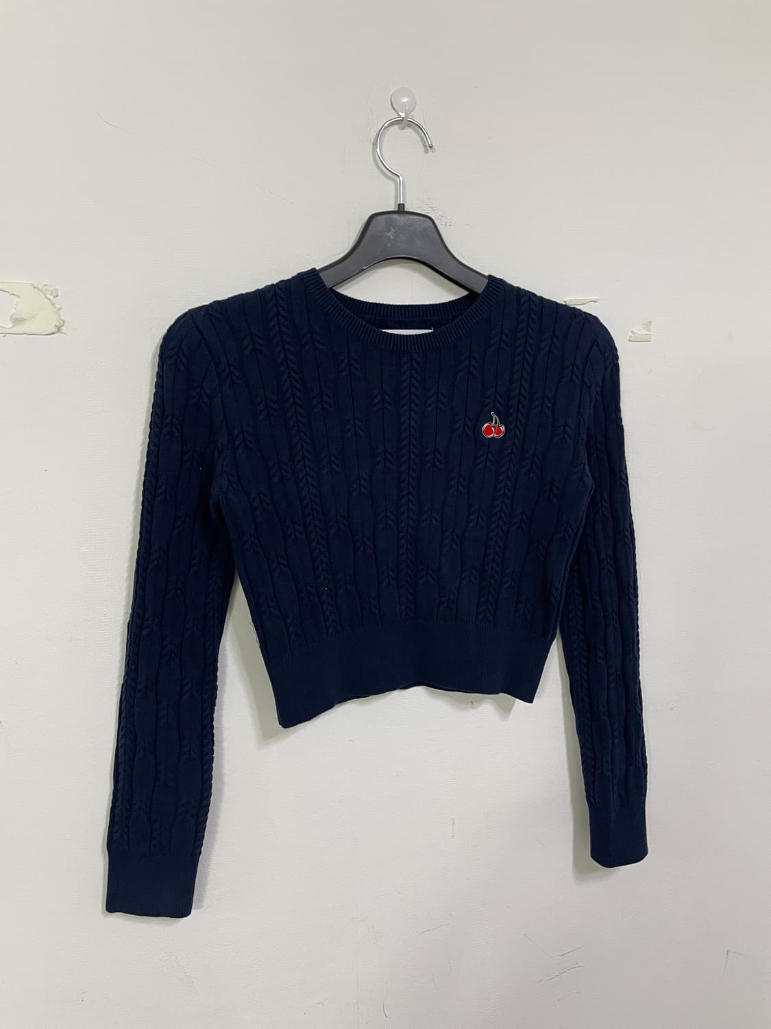 키르시 스몰 체리 크롭 니트 상품이미지1