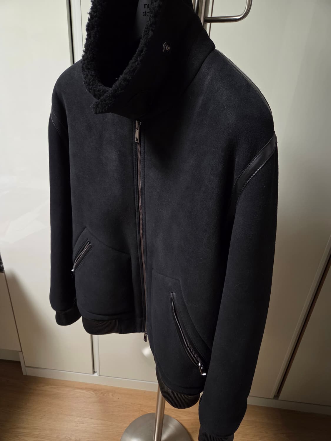 띠어리 Theory 양가죽 시어링 무스탕 상품이미지4