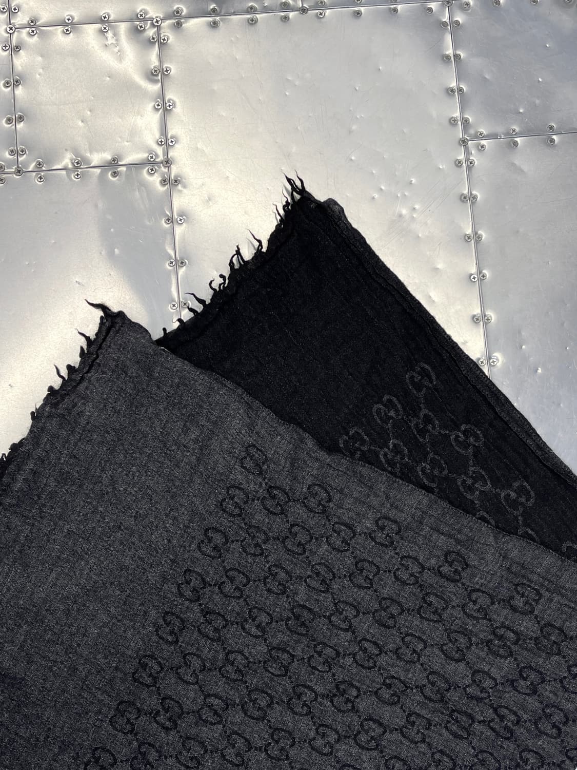 구찌 GG 모노그램 리버시블 스카프 상품이미지3