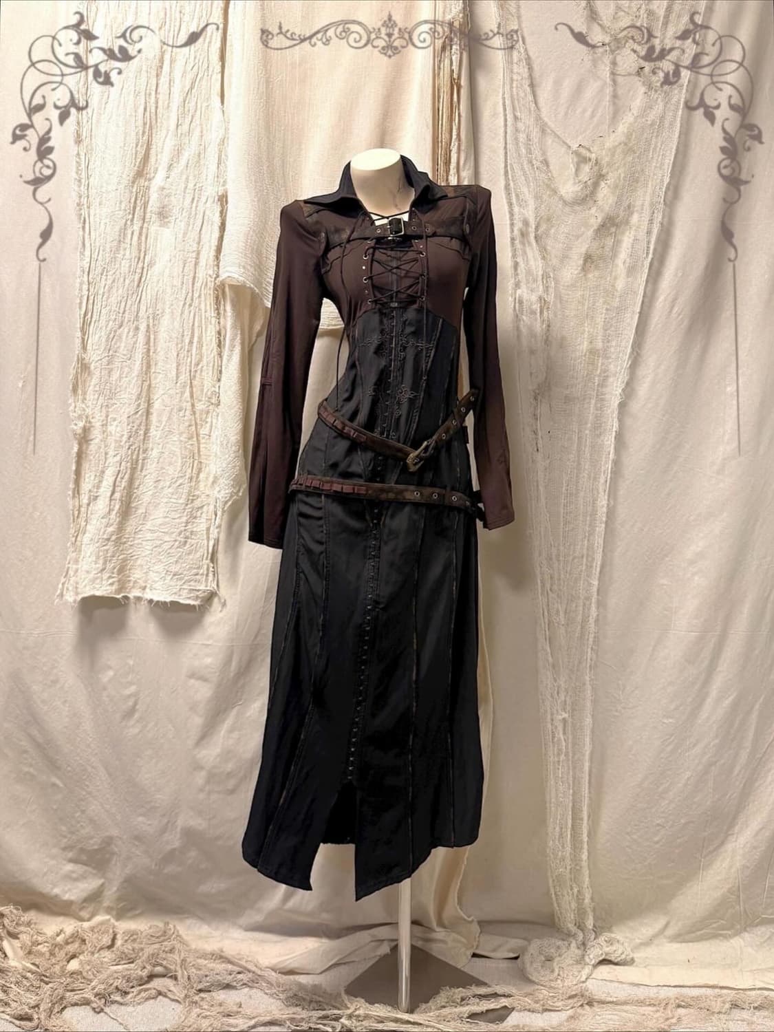 Ozz On Buckle Detail Long Dress 상품이미지1