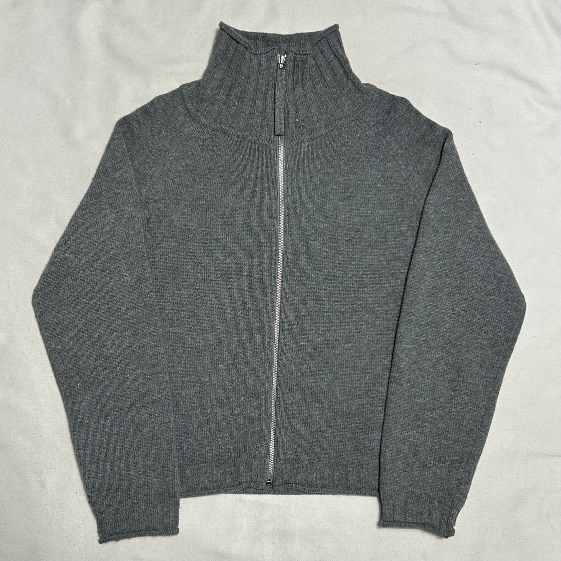 M 마뗑킴 그레이 캐시미어 니트 집업 상품이미지3