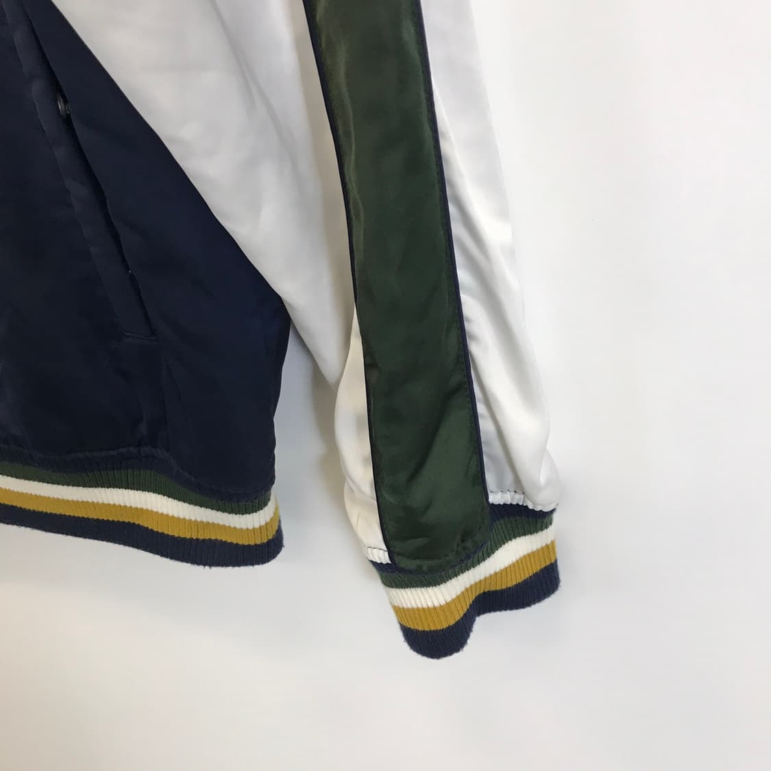 자라 바시티 블루종자켓 [L사이즈] 상품이미지3