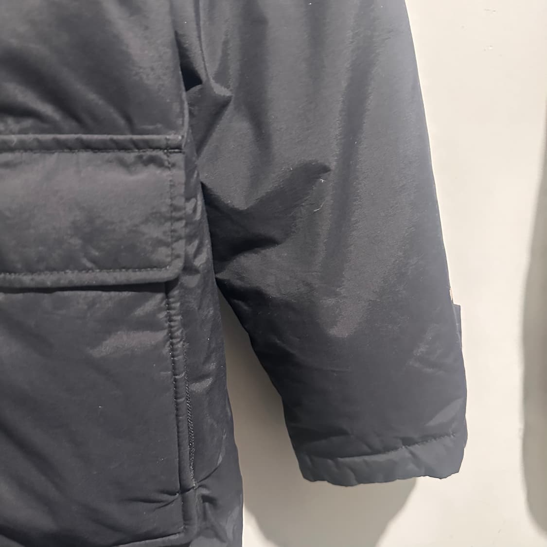 노스페이스 블랙 떡볶이 패딩 상품이미지4