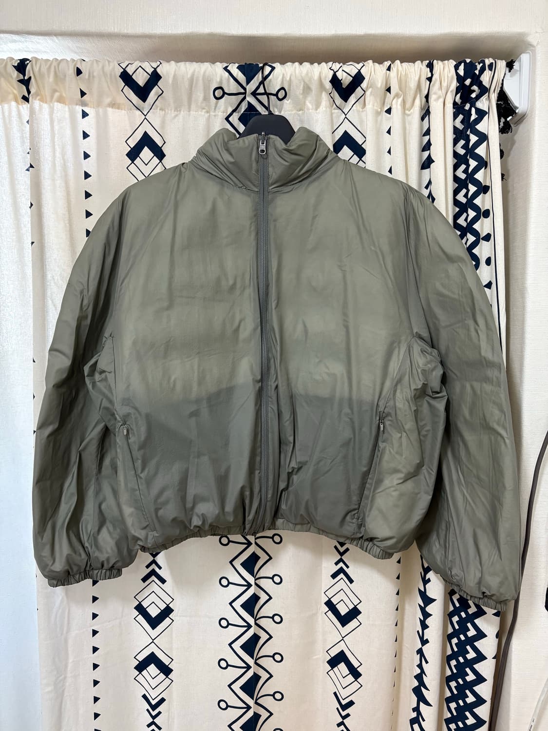 아모멘토 / 나일론 리버시블 구스다운 Nylon Reversible 상품이미지7