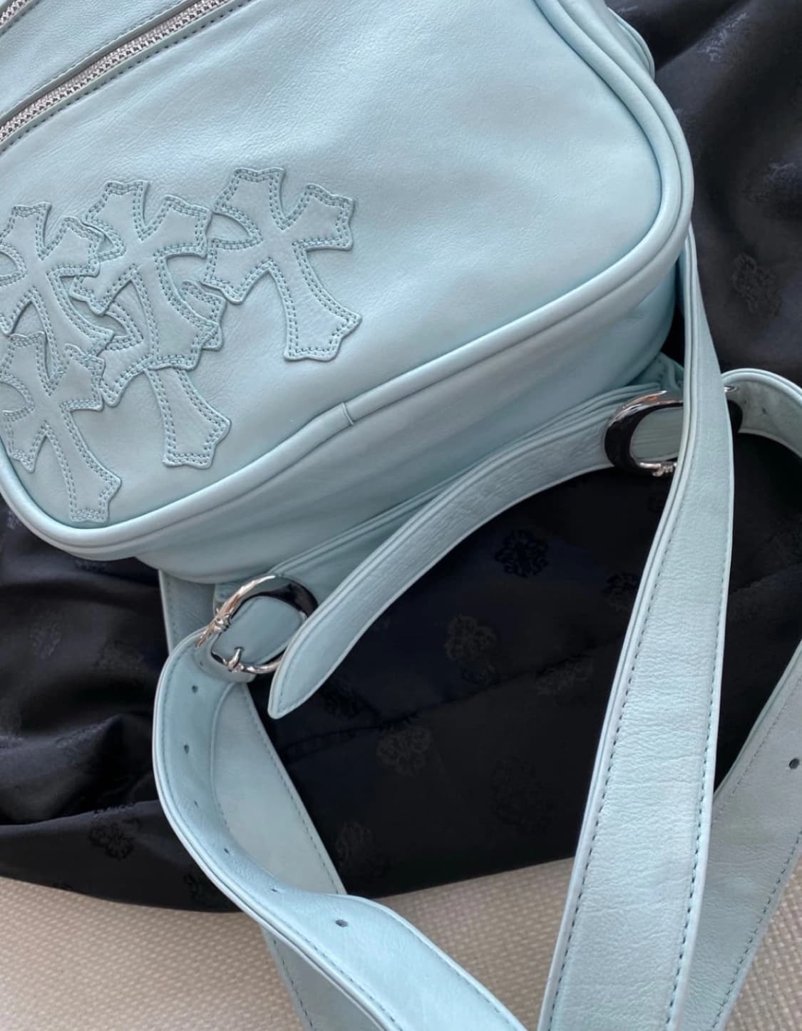 정품 크롬하츠 크로스패치 백팩  상품이미지3