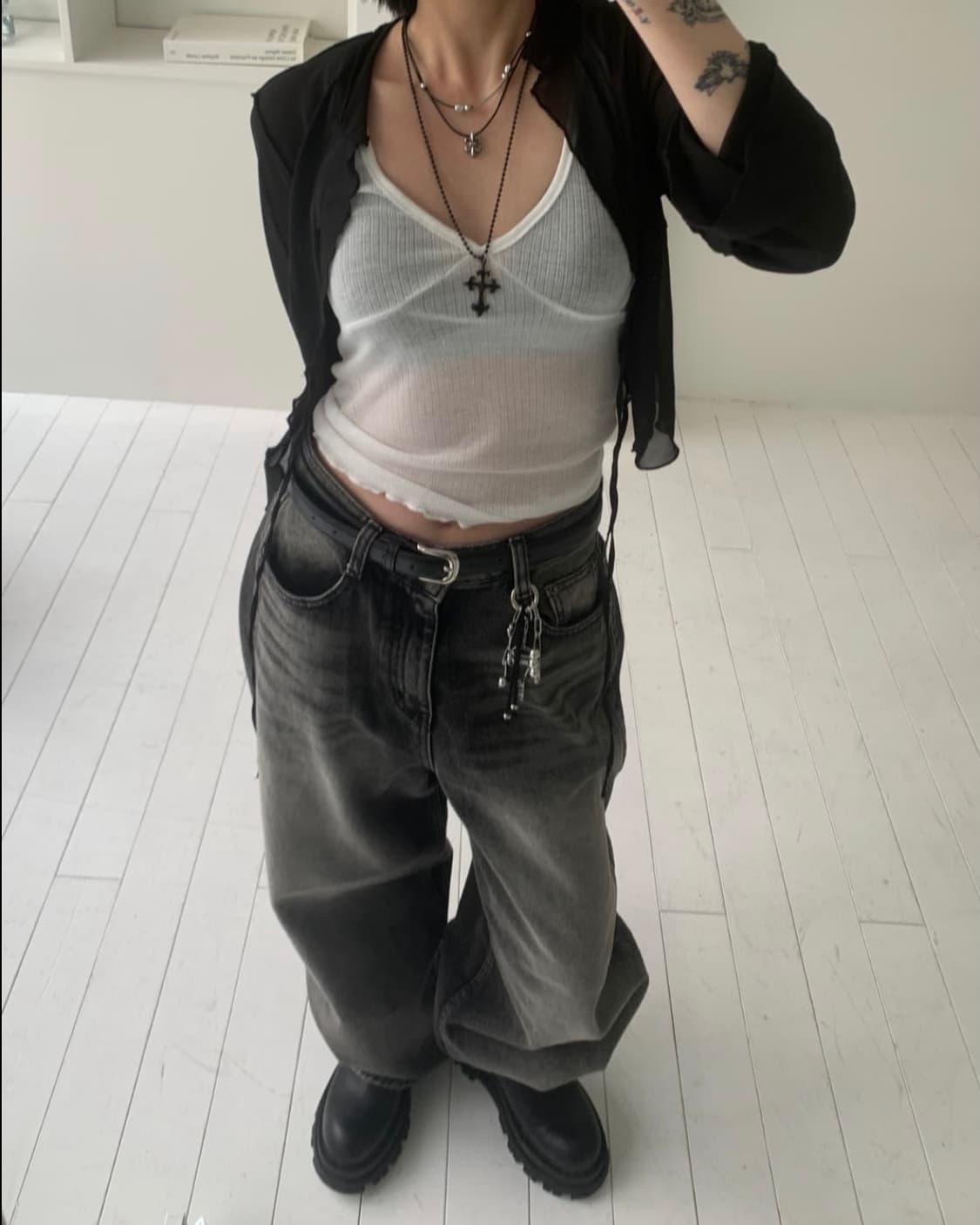 (룸즈) chrome vintage 가죽목걸이 상품이미지3