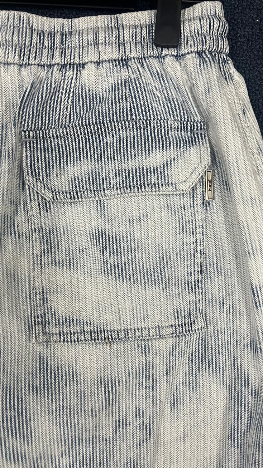 준지 26ss 꼼비네종 쿠로키 스트라이프 팬츠 46사이즈(정품100%) 상품이미지3