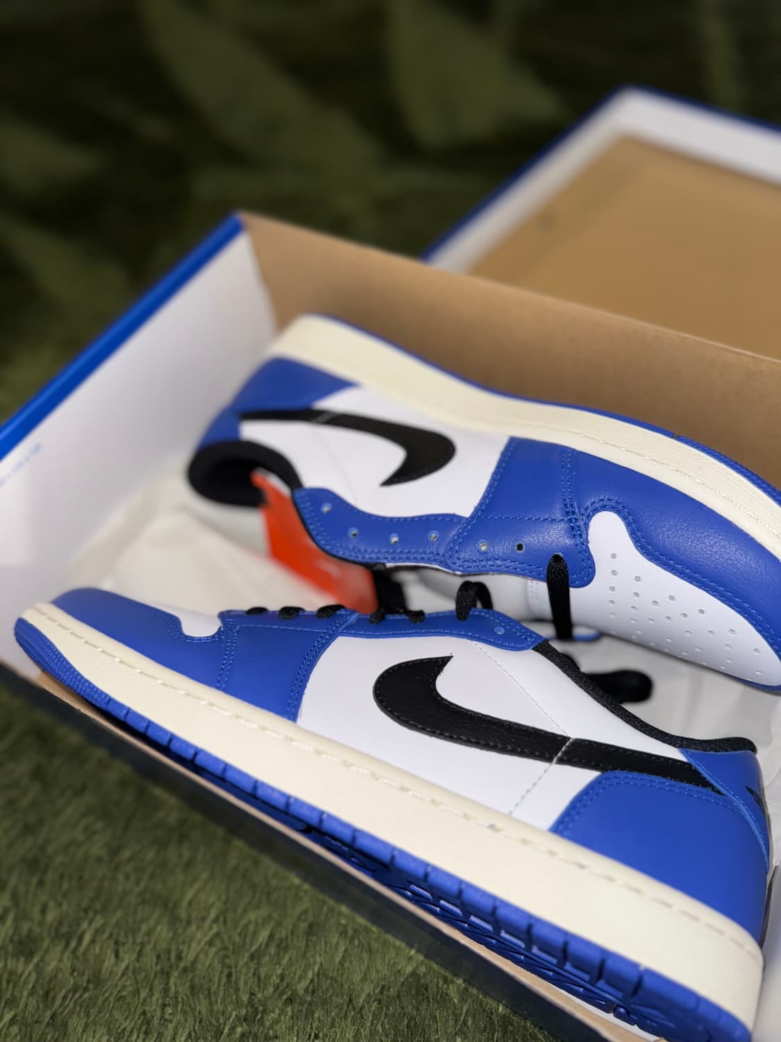 [290] 조던 1 레트로 로우 OG 게임로얄 상품이미지7