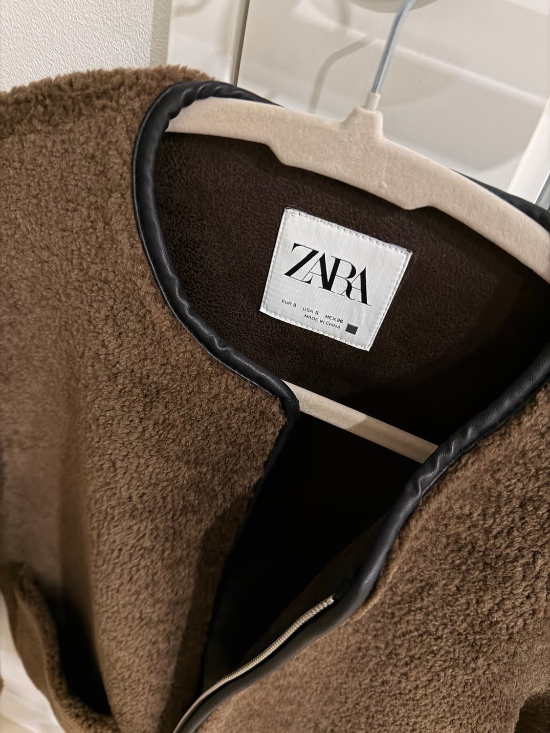 자라 브라운 퍼 자켓 상품이미지3