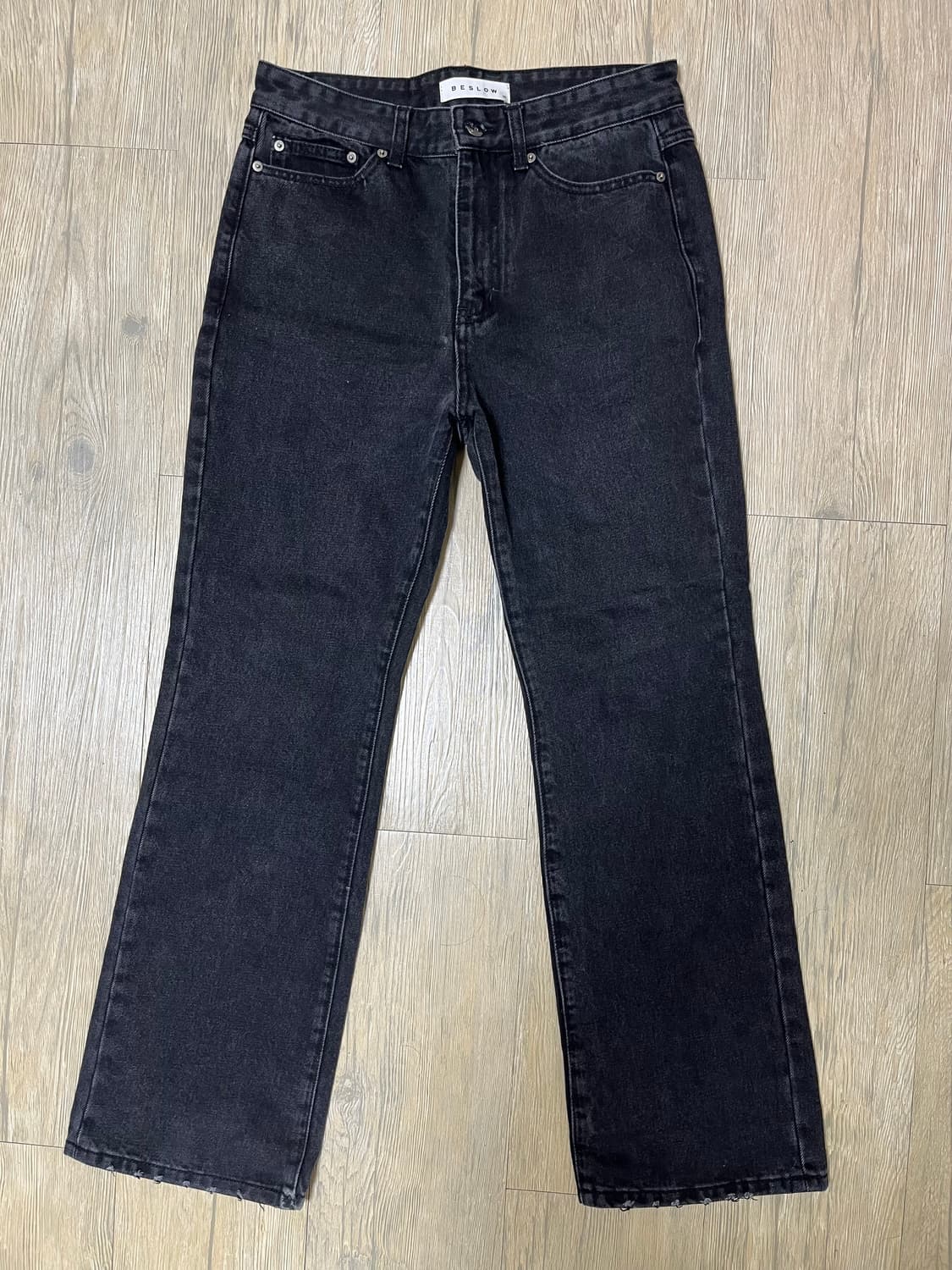 비슬로우 부츠컷 블랙진 상품이미지1