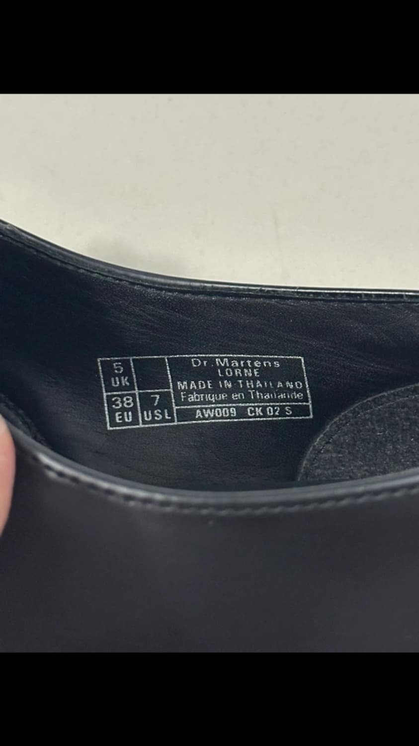 닥터마틴 론(Lorne) 블랙 240mm 상품이미지5