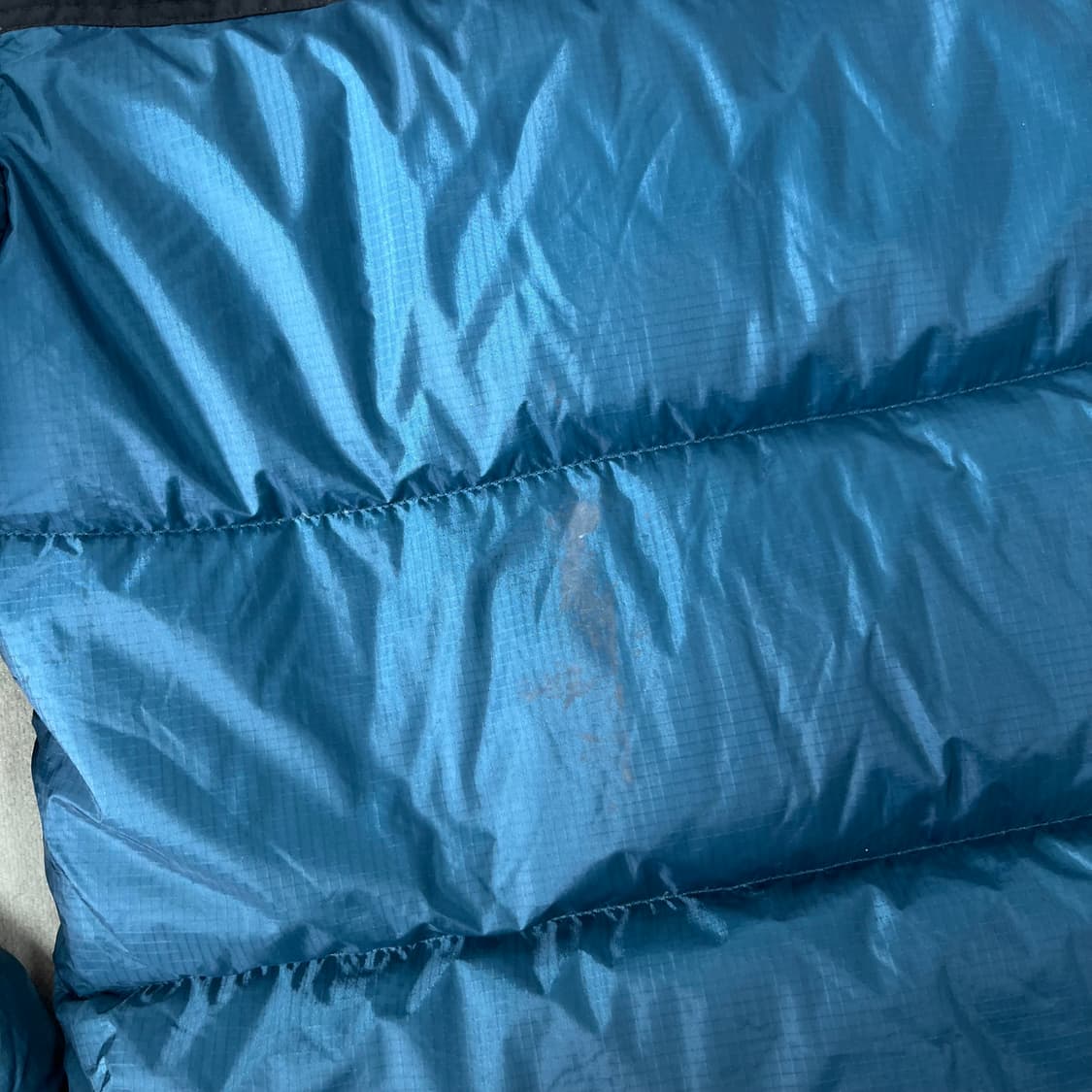 100 노스페이스 서밋시리즈 윈드스토퍼 700 드롭 블루 패딩 상품이미지9