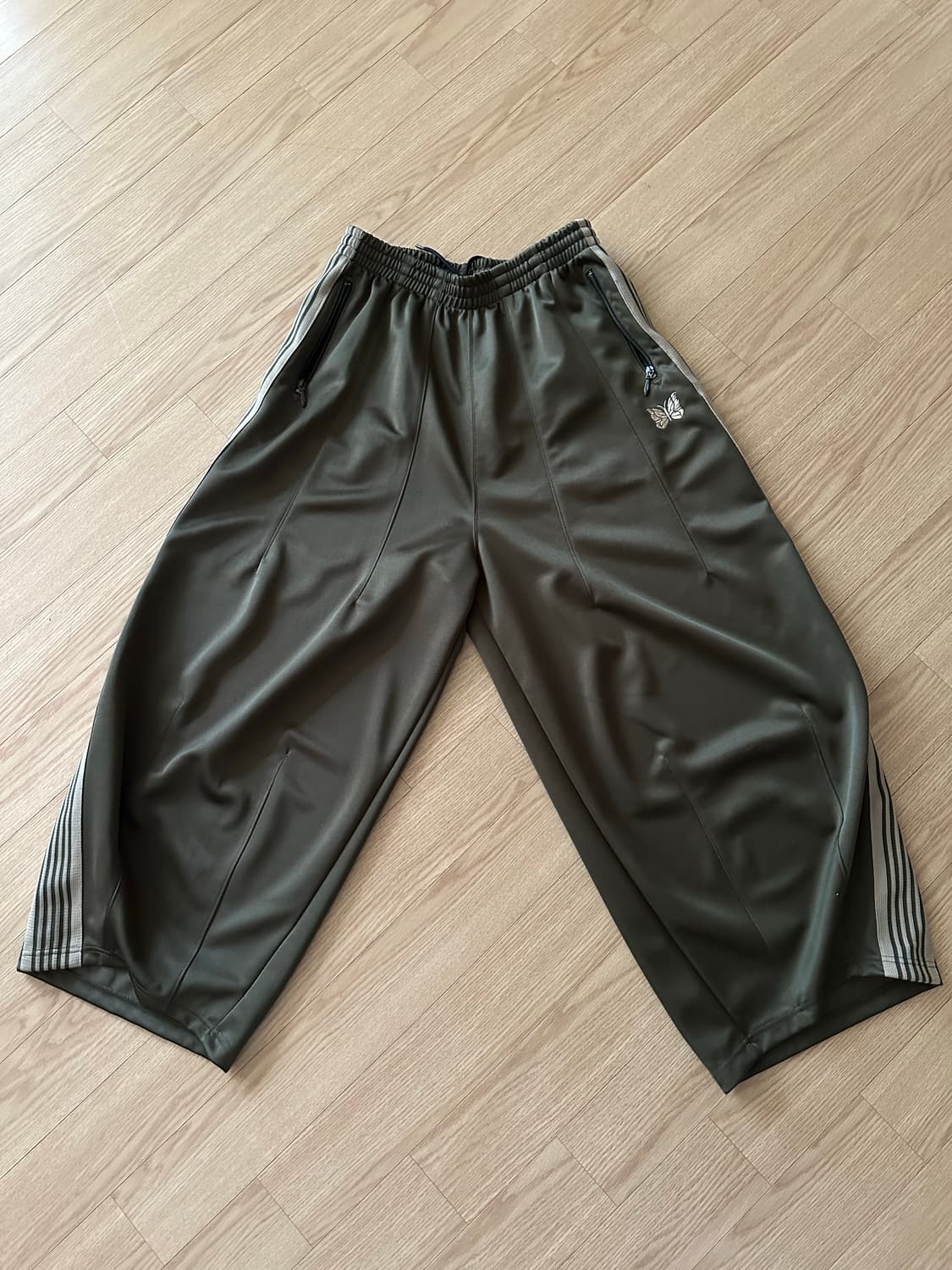 니들스 LHP hd 트랙팬츠 올리브 xs needles lhp olive 상품이미지1