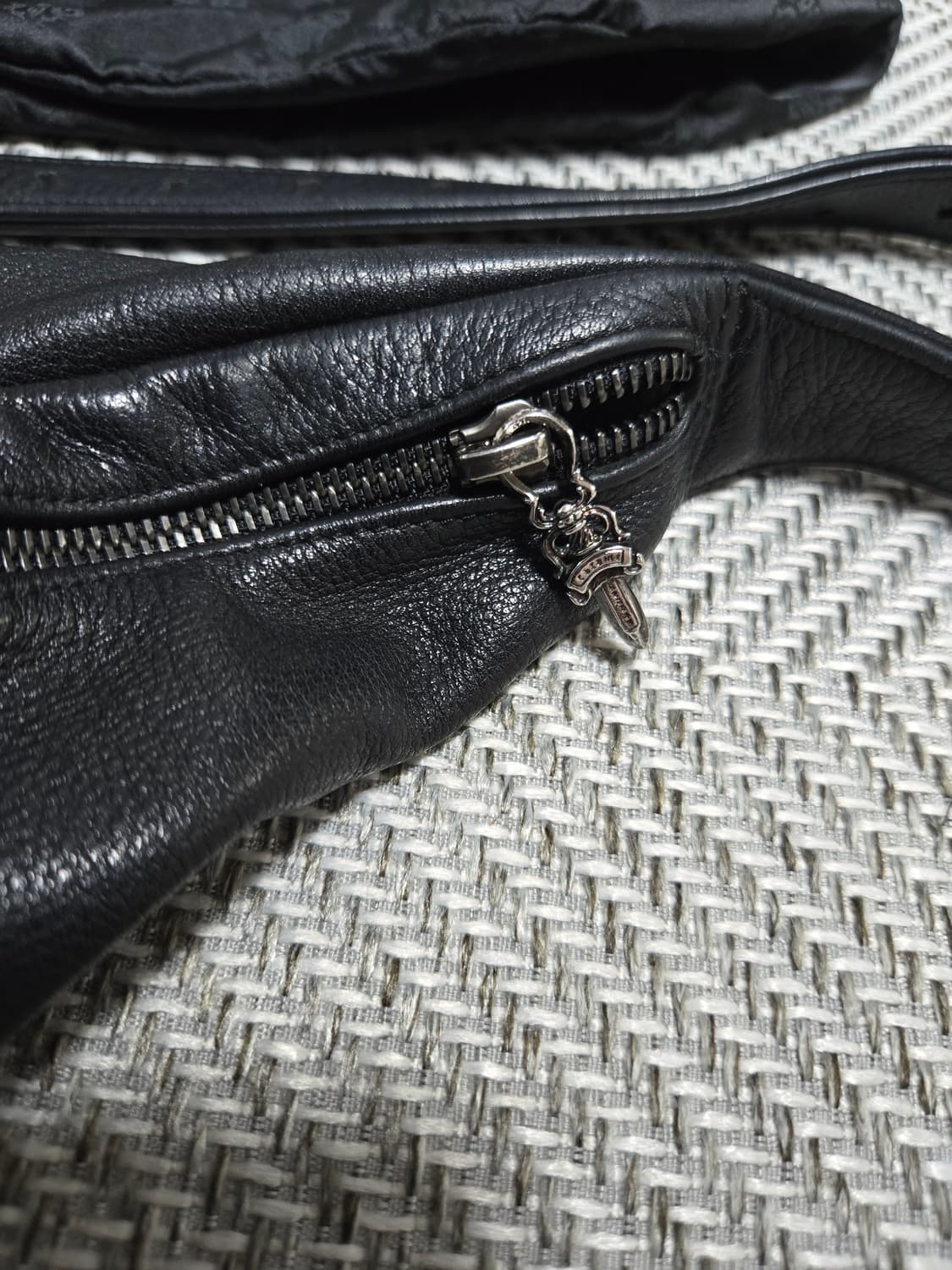 크롬하츠 웨이스트 슬링백 리미티드 한정판  상품이미지4