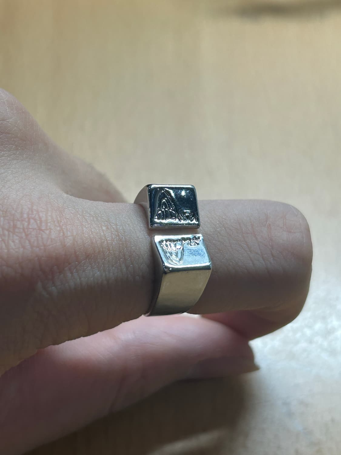 비비안 웨스트우드 오픈링 상품이미지2