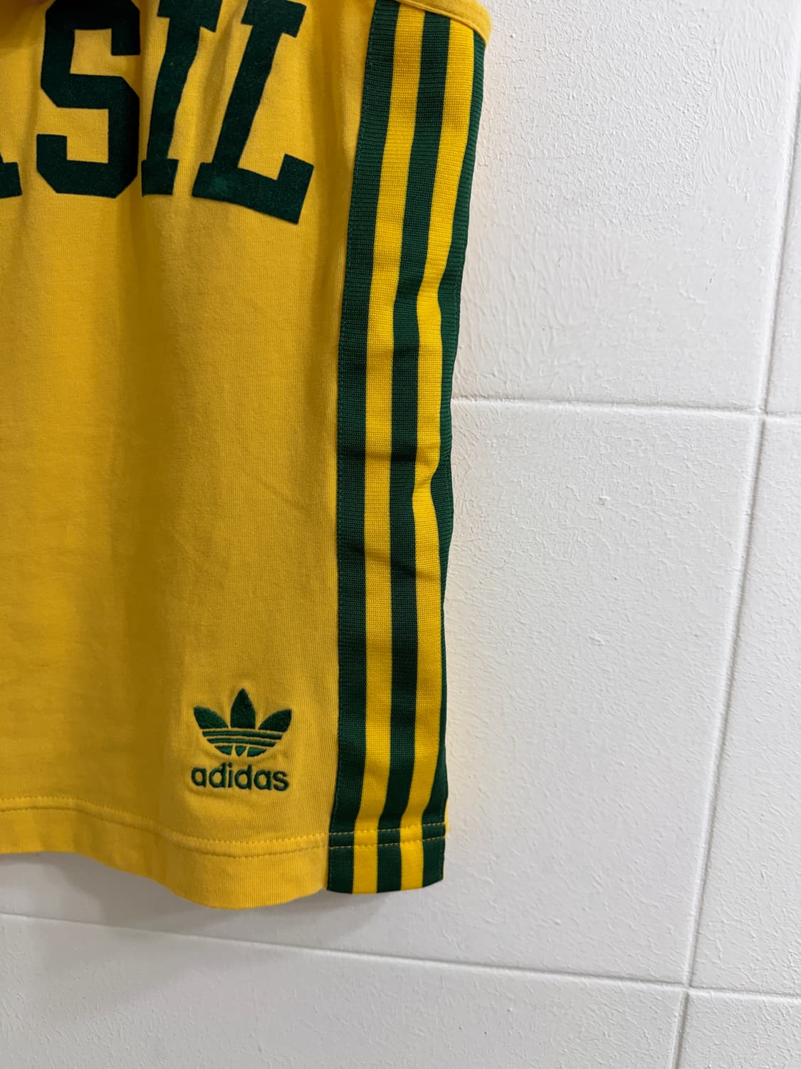 아디다스 브라질 00‘s 핀터깔 카모 하프팬츠 코디 세트 상품이미지6