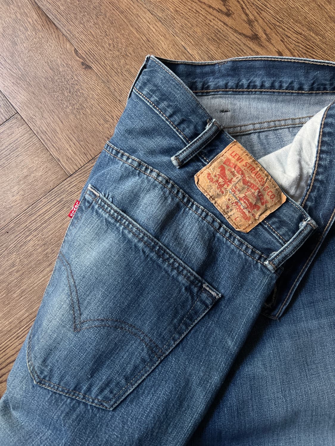 [38]리바이스 501 빈티지 워싱 스트레이트 데님 팬츠 상품이미지4