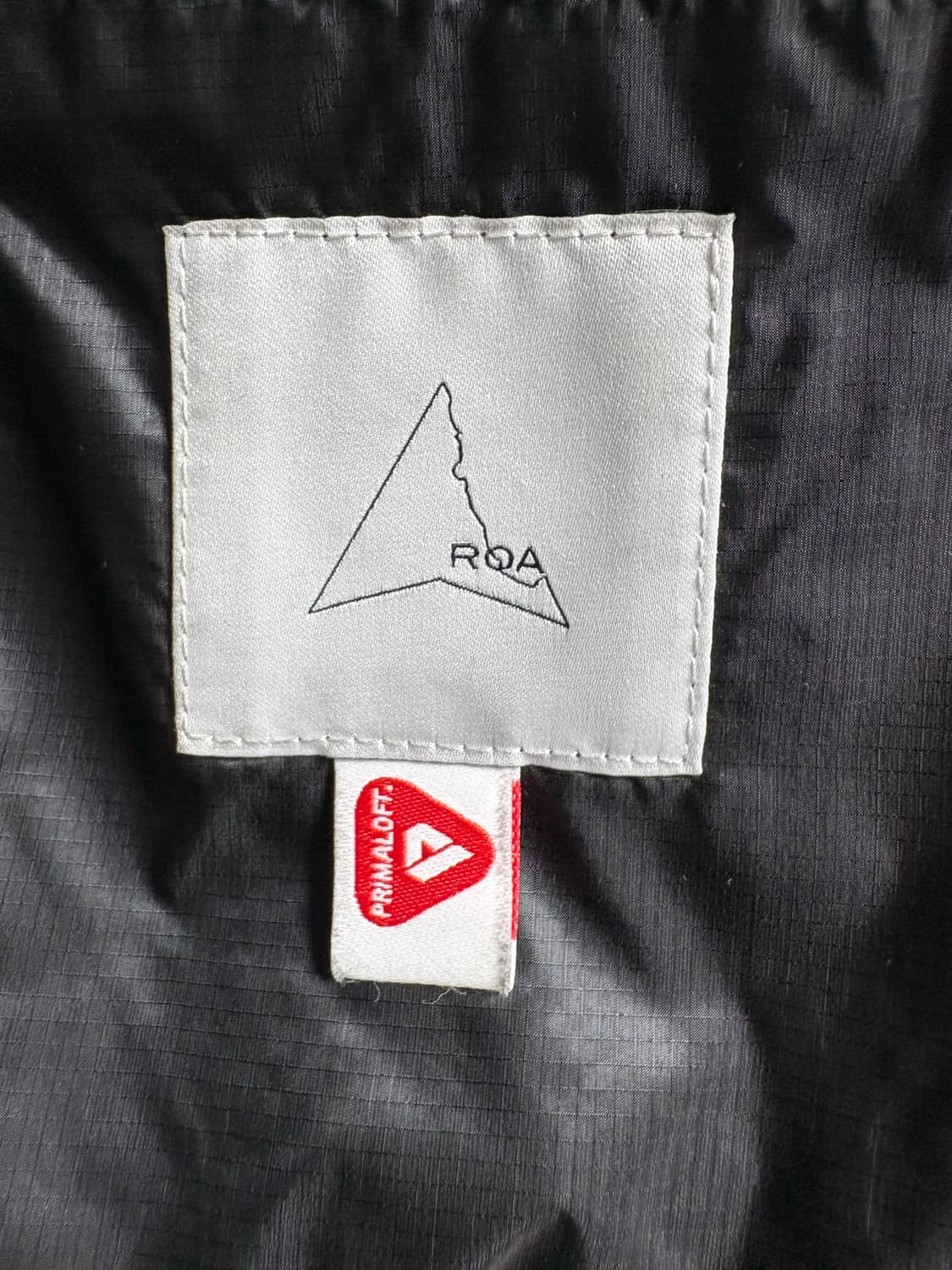 로아 하이킹 패딩 M 상품이미지5