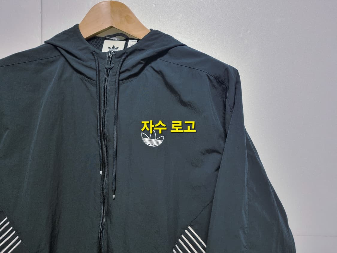 남성 정가14만 아디다스 OG 불꽃 윈드브레이커 우븐 바람막이 블랙 검정 상품이미지7