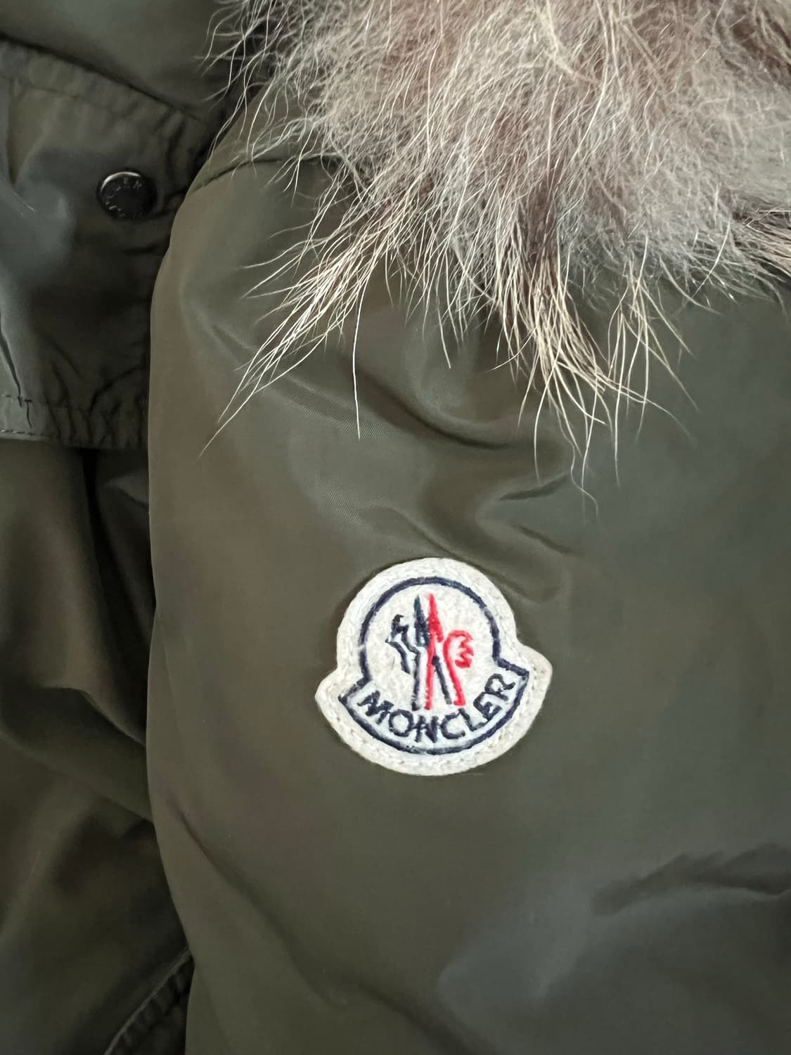 정품 몽클레어 천연 퍼 패딩 12Y 상품이미지6