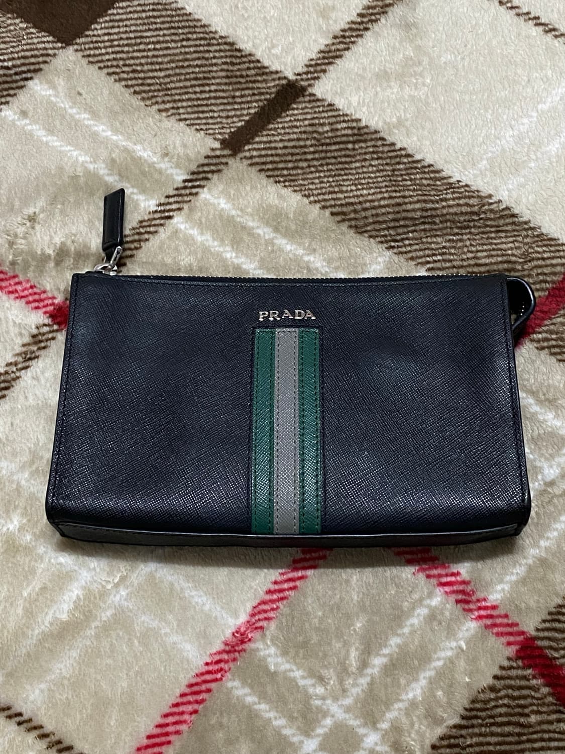 프라다 사피아노 가죽 클러치백 블랙 (정품) 상품이미지1