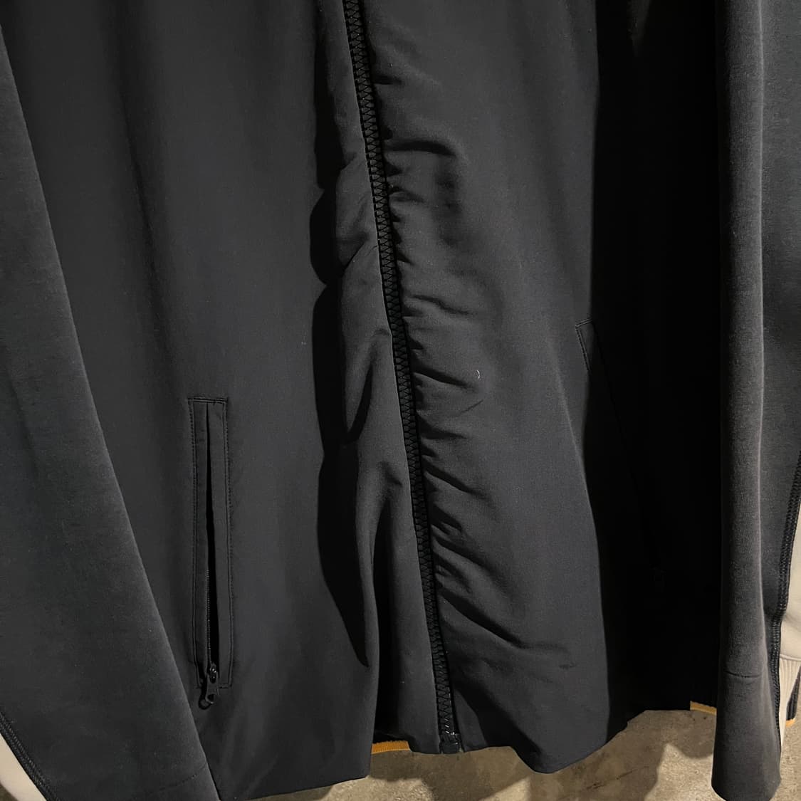 아디다스 블랙 야구 점퍼 상품이미지3