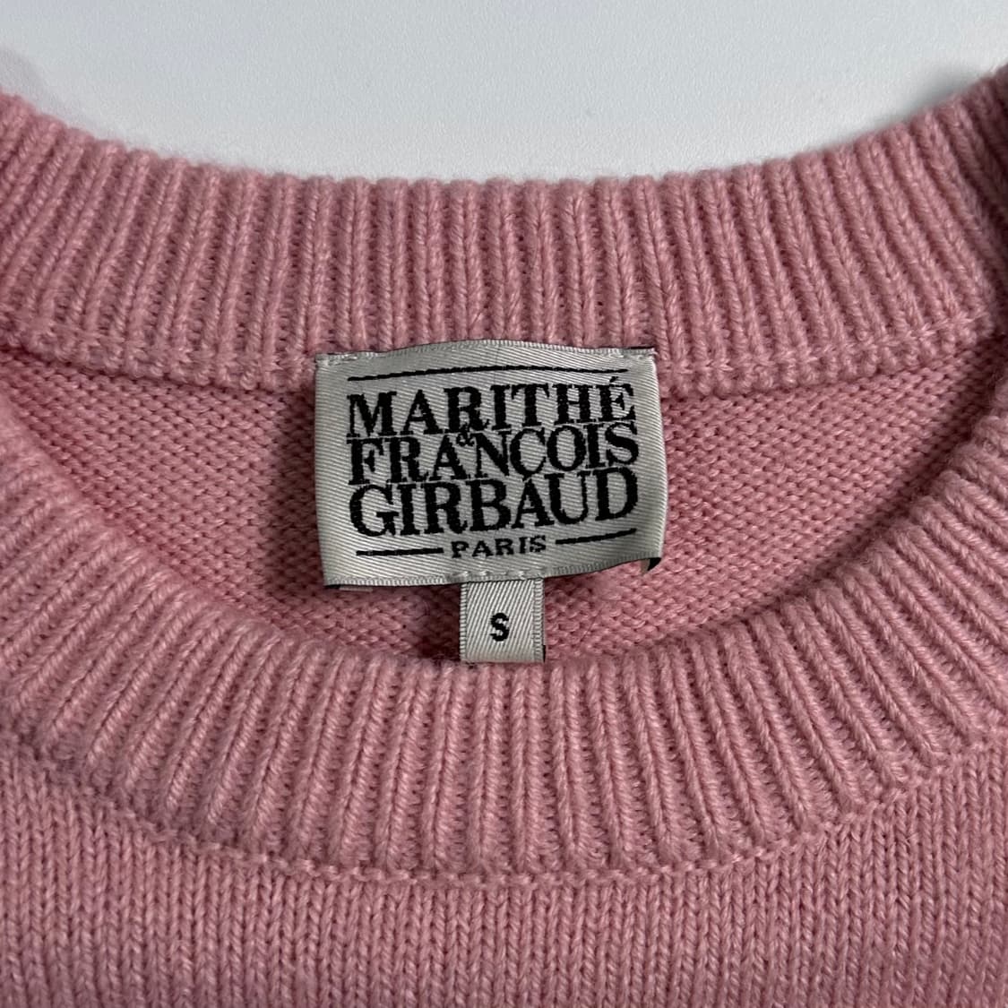 마리데프랑소와저버 핑크 크롭 니트 상품이미지5