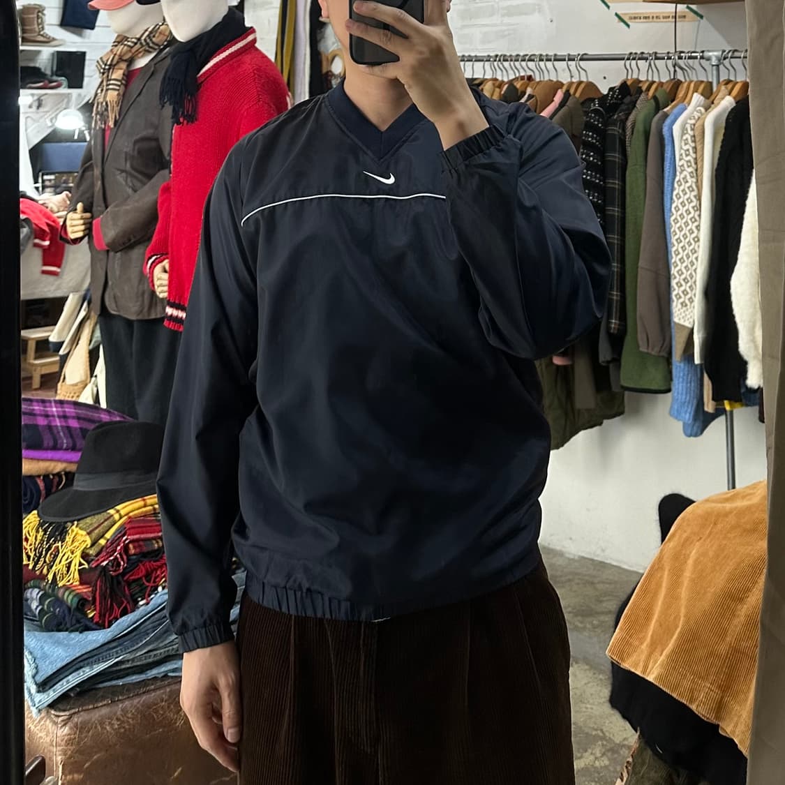 (착용컷) 나이키 베이스볼 브이넥 웜업 (95-98) 상품이미지3