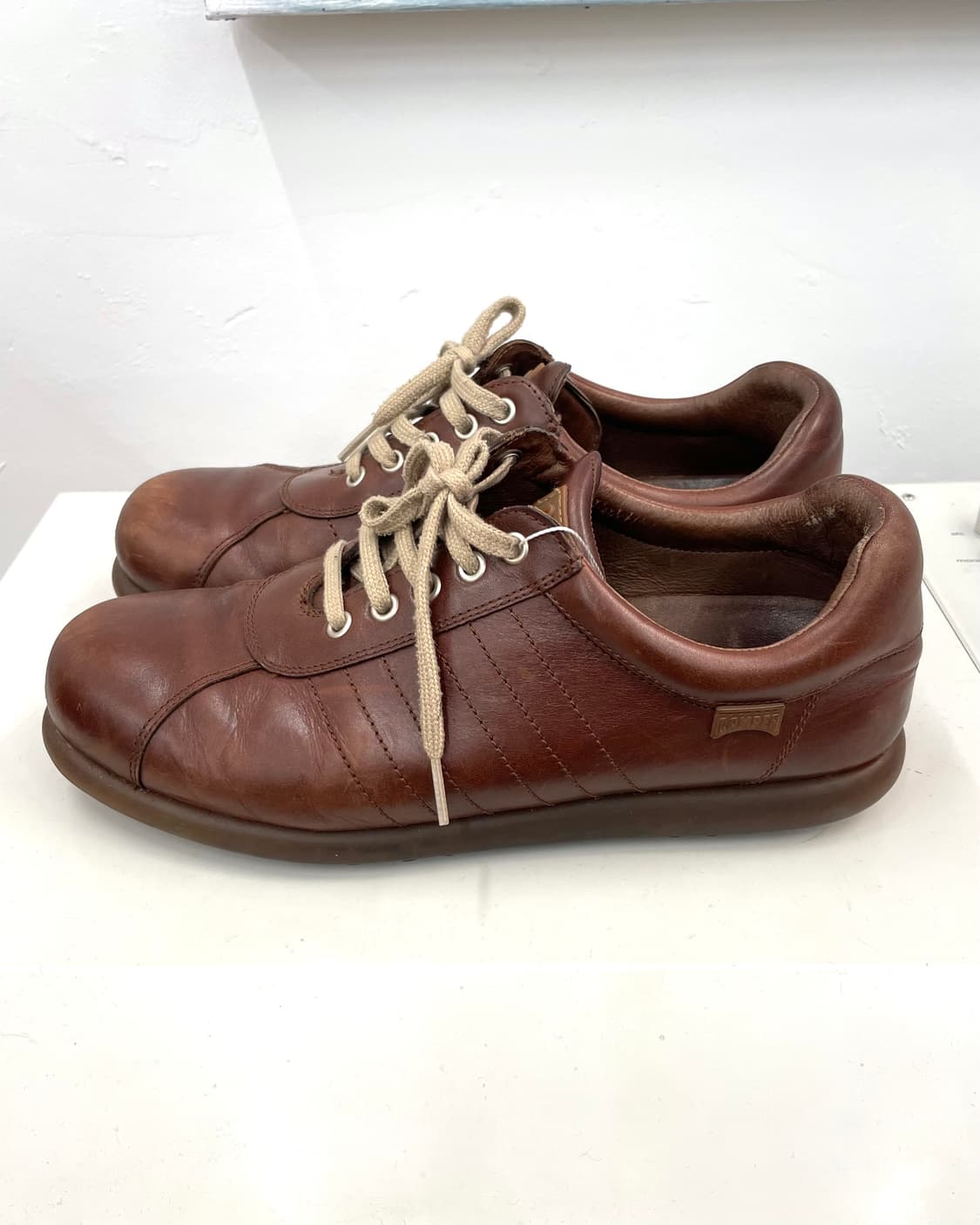 [270] 캠퍼 브라운 레더 스니커즈 상품이미지2