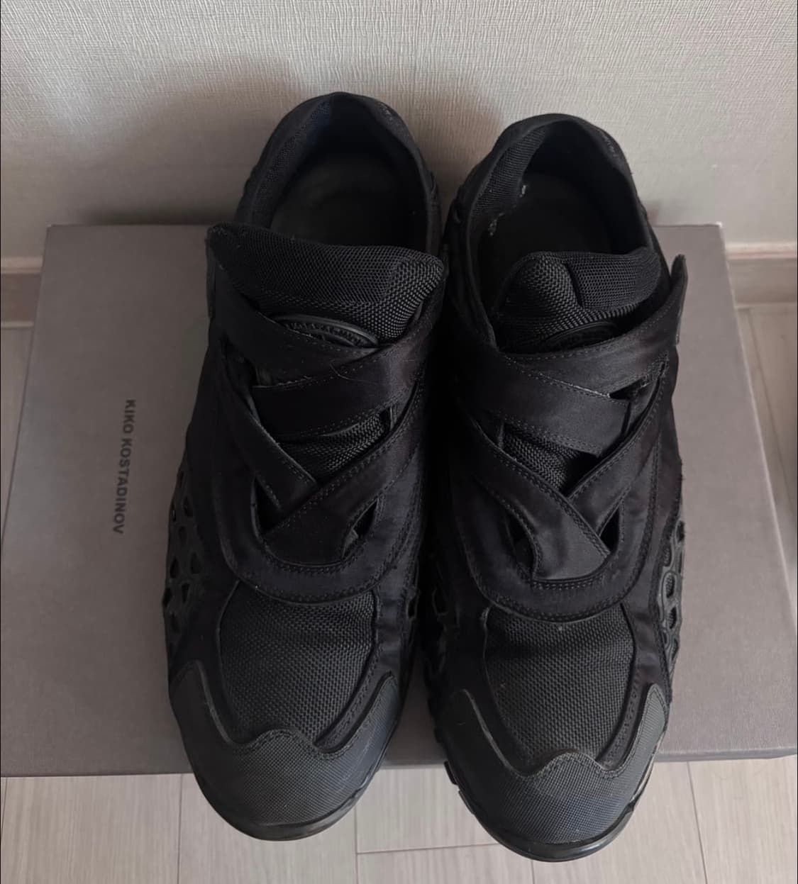 42) 키코 코스타디노브 하크만 오일 블랙 상품이미지6