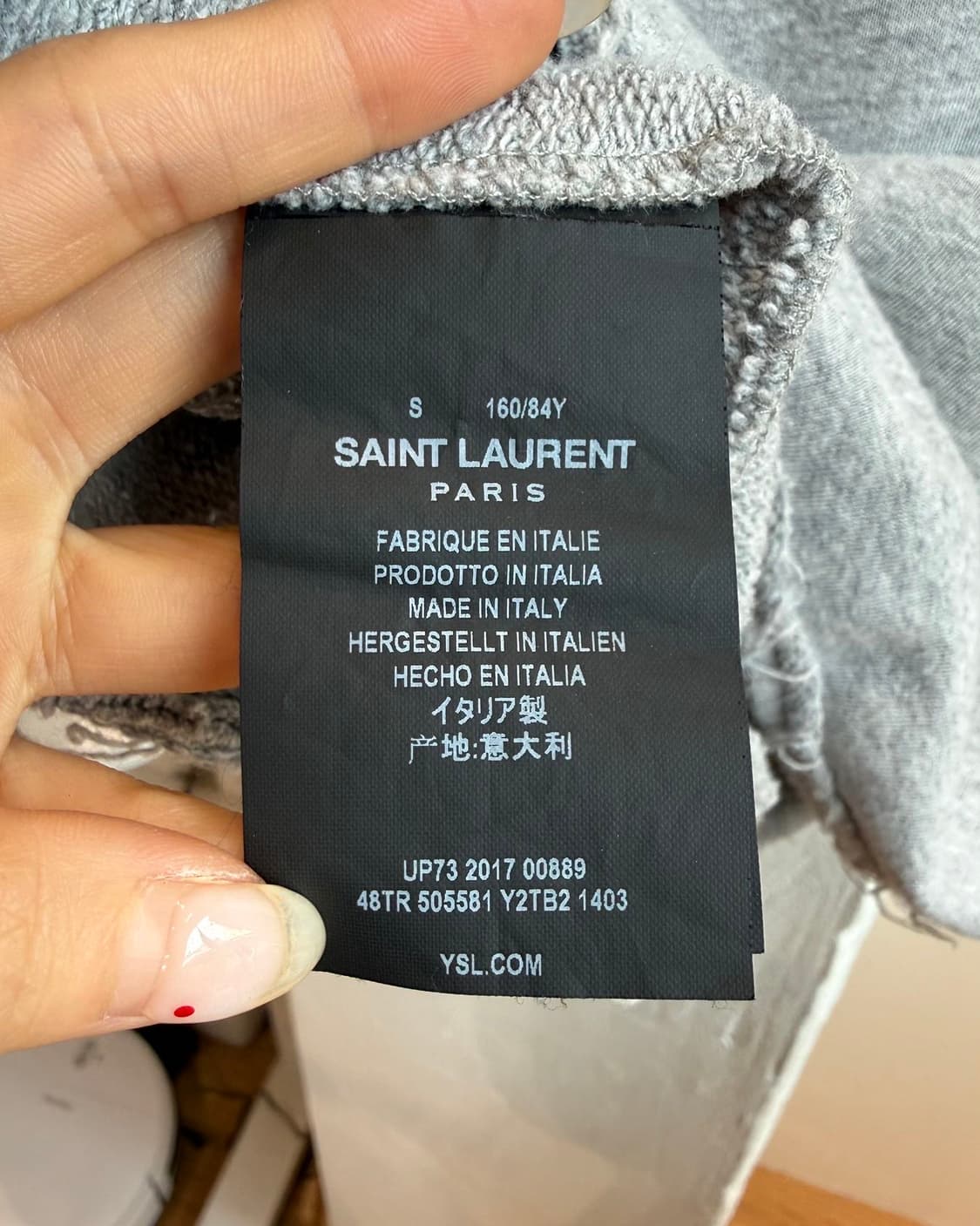 생로랑 그레이 17s 헨리넥 디스컷팅 슬리브리스 상품이미지8