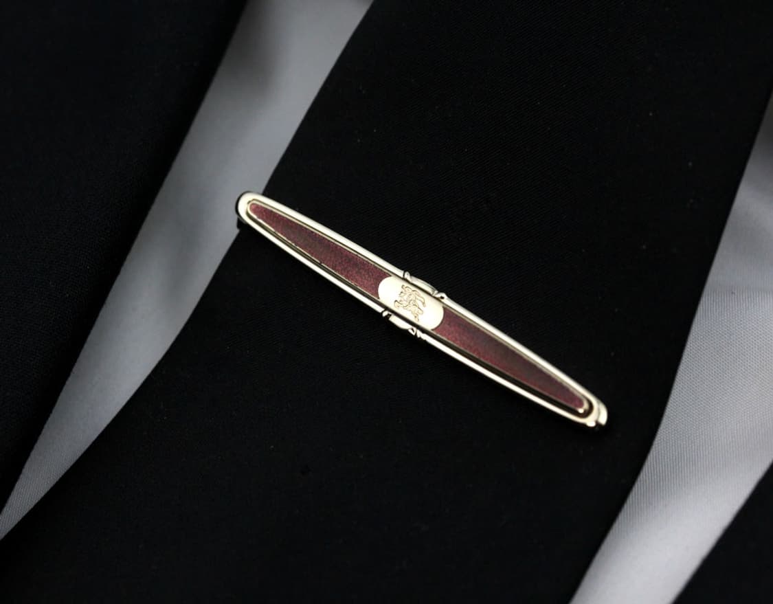 버버리 6cm A+,A등급 명품 넥타이핀 커프스 세트 상품이미지8