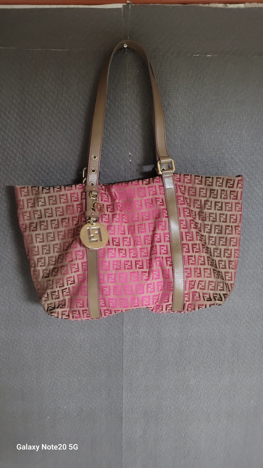 펜디 숄더백 상품이미지1