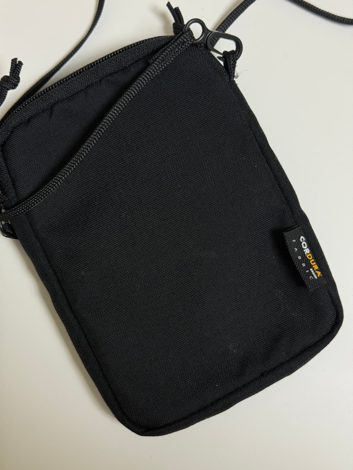 슈프림 미니 크로스백 상품이미지2