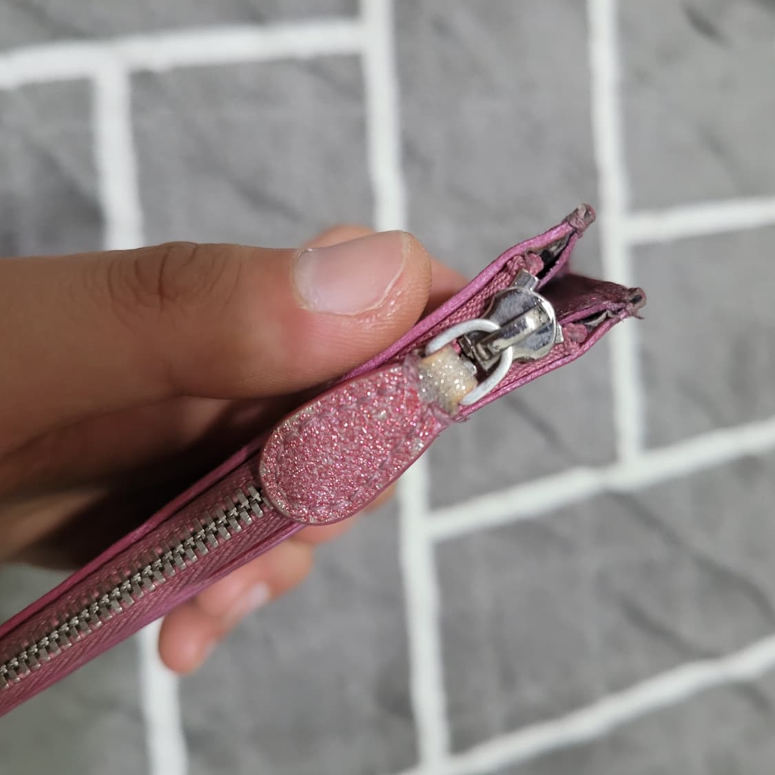 정품 발렌시아가 여성 지퍼 카드지갑 상품이미지6