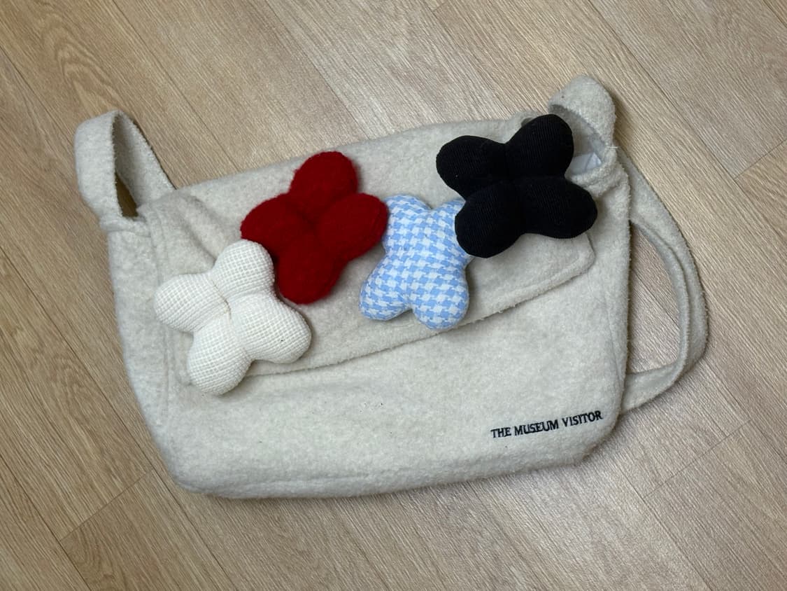 더뮤지엄비지터 가방 상품이미지1