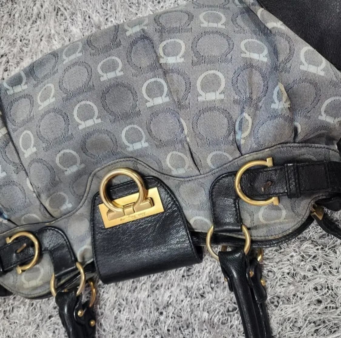 페라가모 간치니 숄더백 상품이미지5