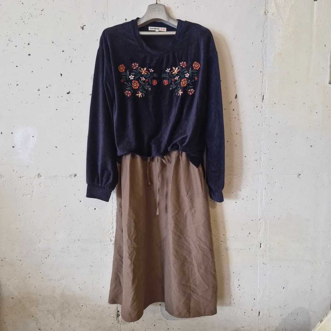 벨벳 코듀로이 자수 원피스 M~ 상품이미지2