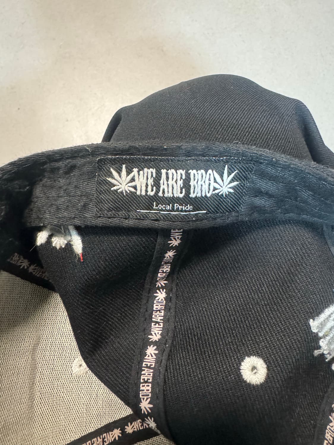 위아브로 블랙 카모 스냅백 뉴에라 모자 볼캡 상품이미지4