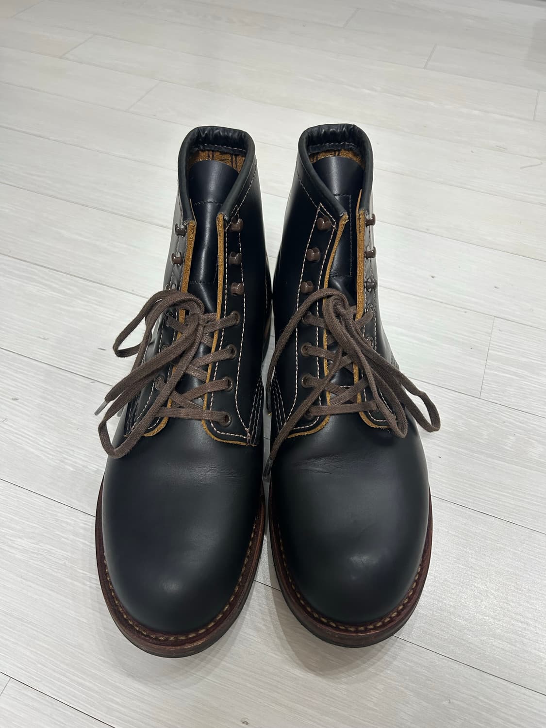 레드윙 벡맨 9060 8d 260사이즈 상품이미지1