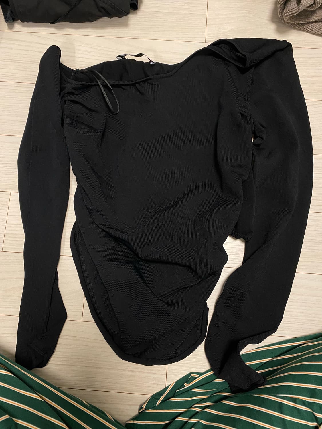 자라 드레이프 상의  상품이미지1