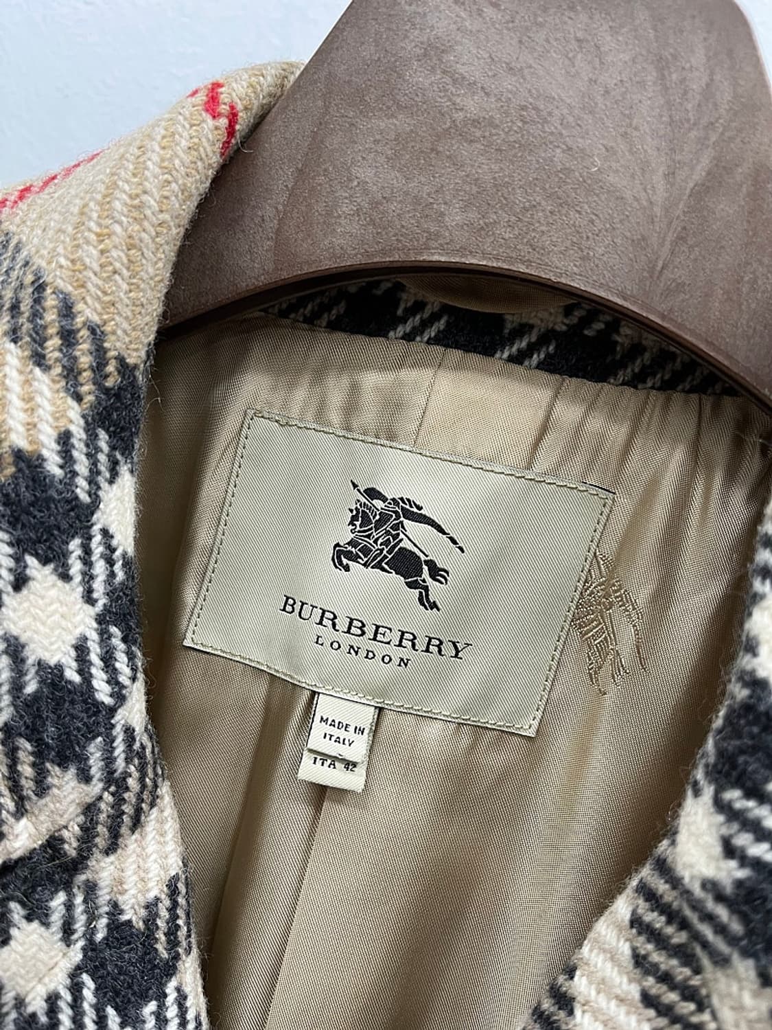 여) 버버리 이태리 노바체크 더블코트  상품이미지6