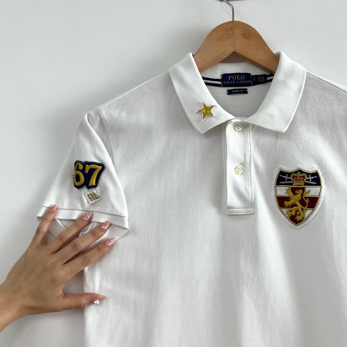 폴로 랄프로렌 스키니핏 로고패치 화이트 카라 반팔 티셔츠 상품이미지4